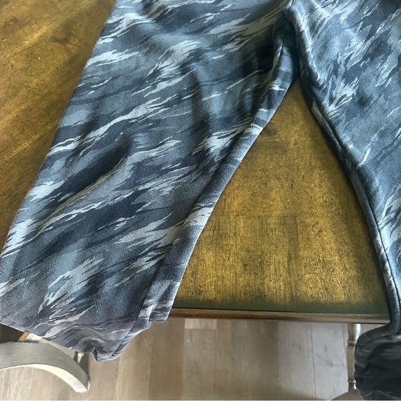 Nike Sweatpants - Picture 4 of 6